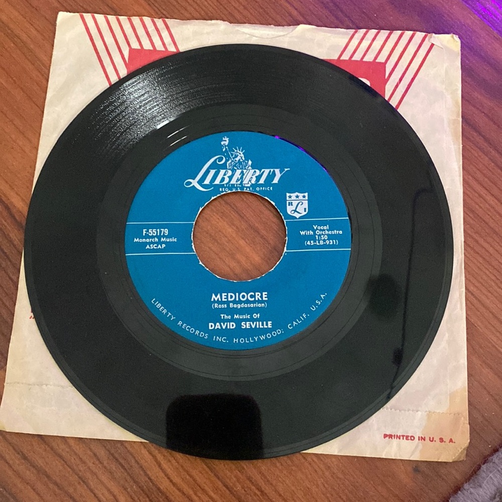 DAVID SEVILLE & CHIPMUNKS (LIBERTY F-55179) 7" 45 rpm ALVIN'S HARMONICA/MEDIOCRE